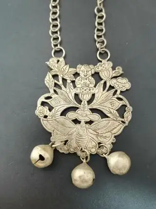 

Old silver locket pendant necklace