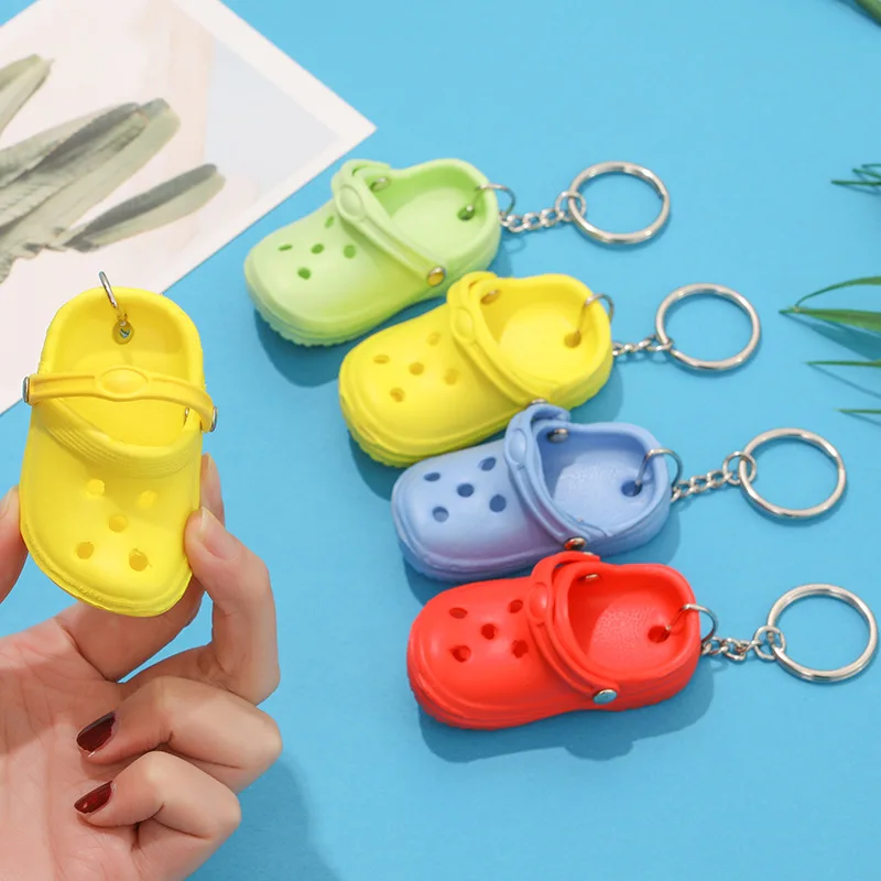 30pcs Mixed Colors 3D Mini 7.5cm EVA Beach Hole Little Croc Shoe Keychain Bag Accessories Keyring Car Handbag Key Chain Charms