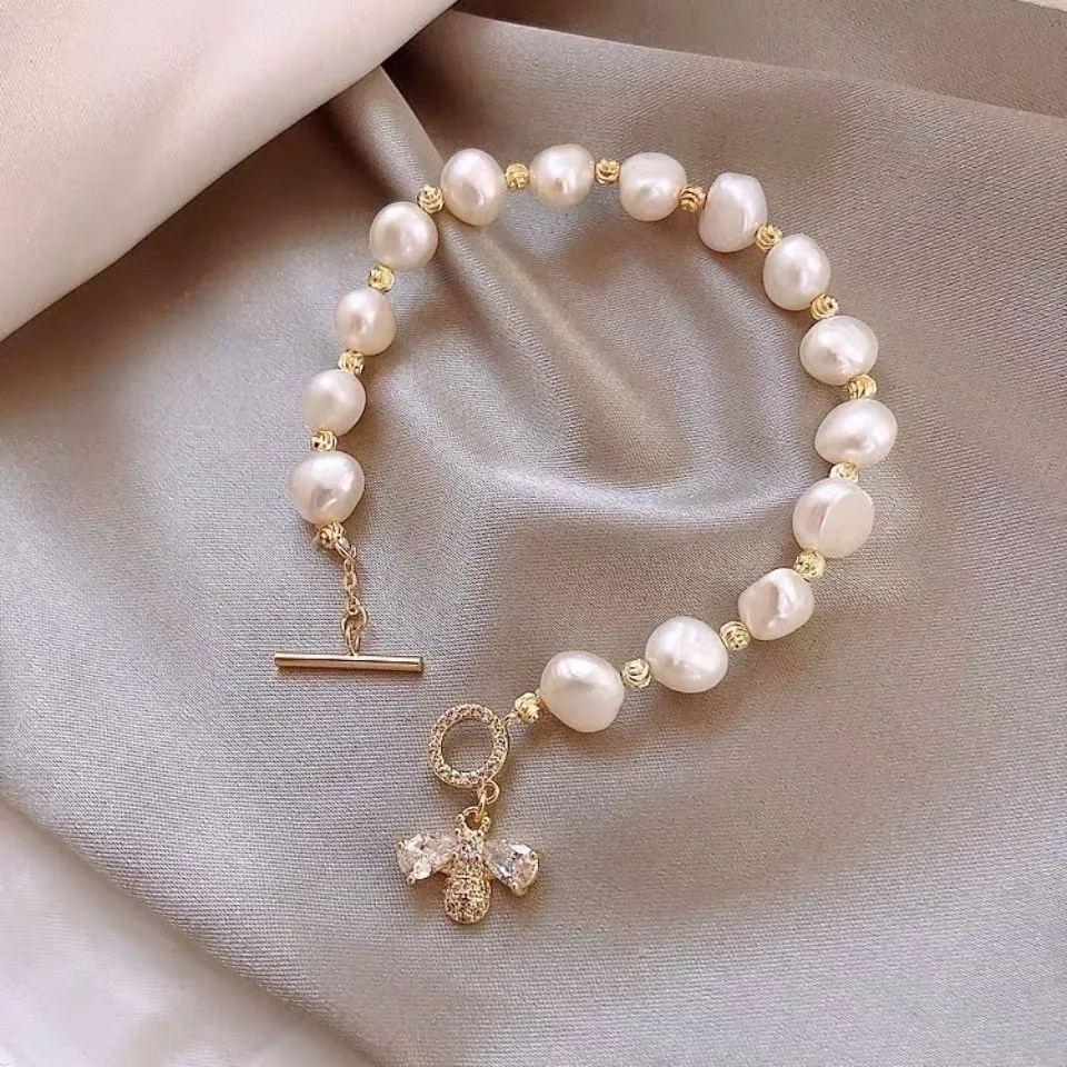 2025 Elegant Baroque Pearl String Bracelet For Woman Luxury Zircon Bee Pendant Bracelet Fashion Girl\'s Sweet Jewelry