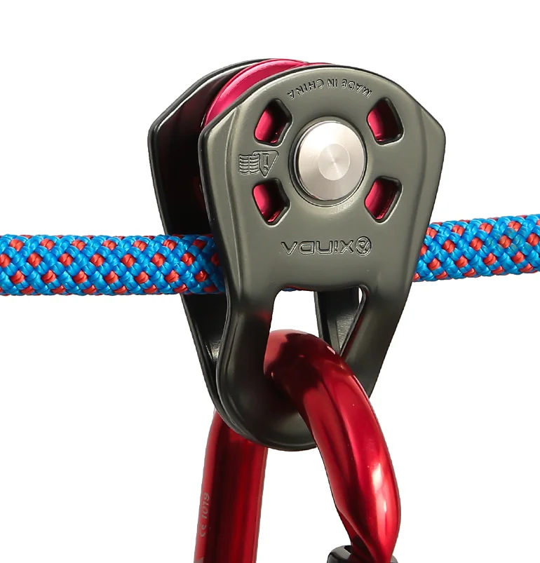 High Quality Reinforced Small Single Pulley Outdoor Ropeway Zip Line Rock Climbing Cross Pulley Outdoors Equipments