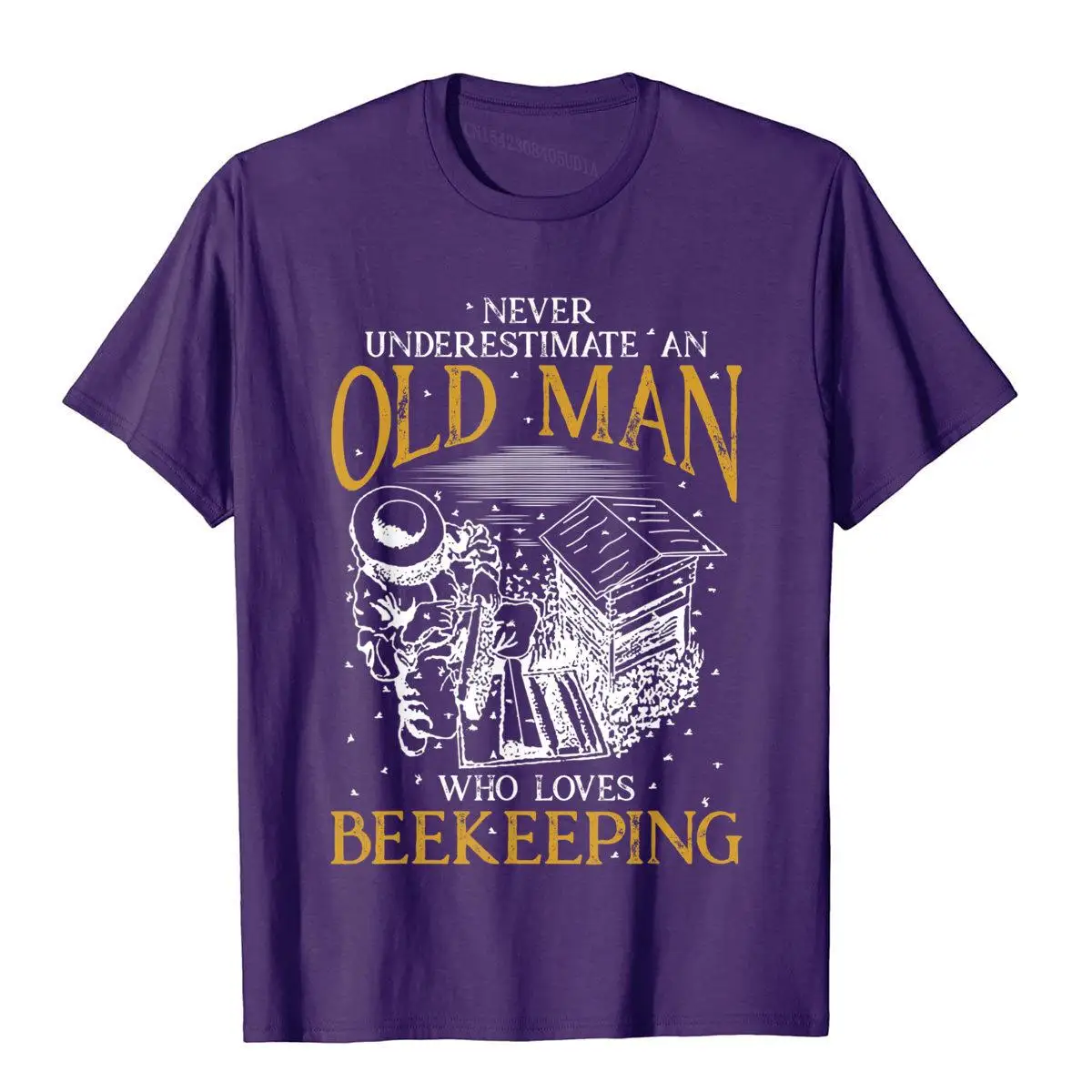 Never Underestimate An Old Man Who Loves Beekeeping Novelty T-Shirt Cotton Men\'s T Shirts Family Tees High Quality Outdoor