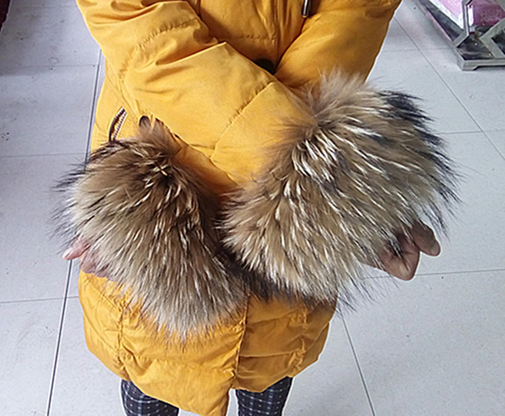 Real fur, natural raccoon fur, cuff hair, cuff sleeve, wrist trim hair, hat strip, cuffs, shoe mouth fur