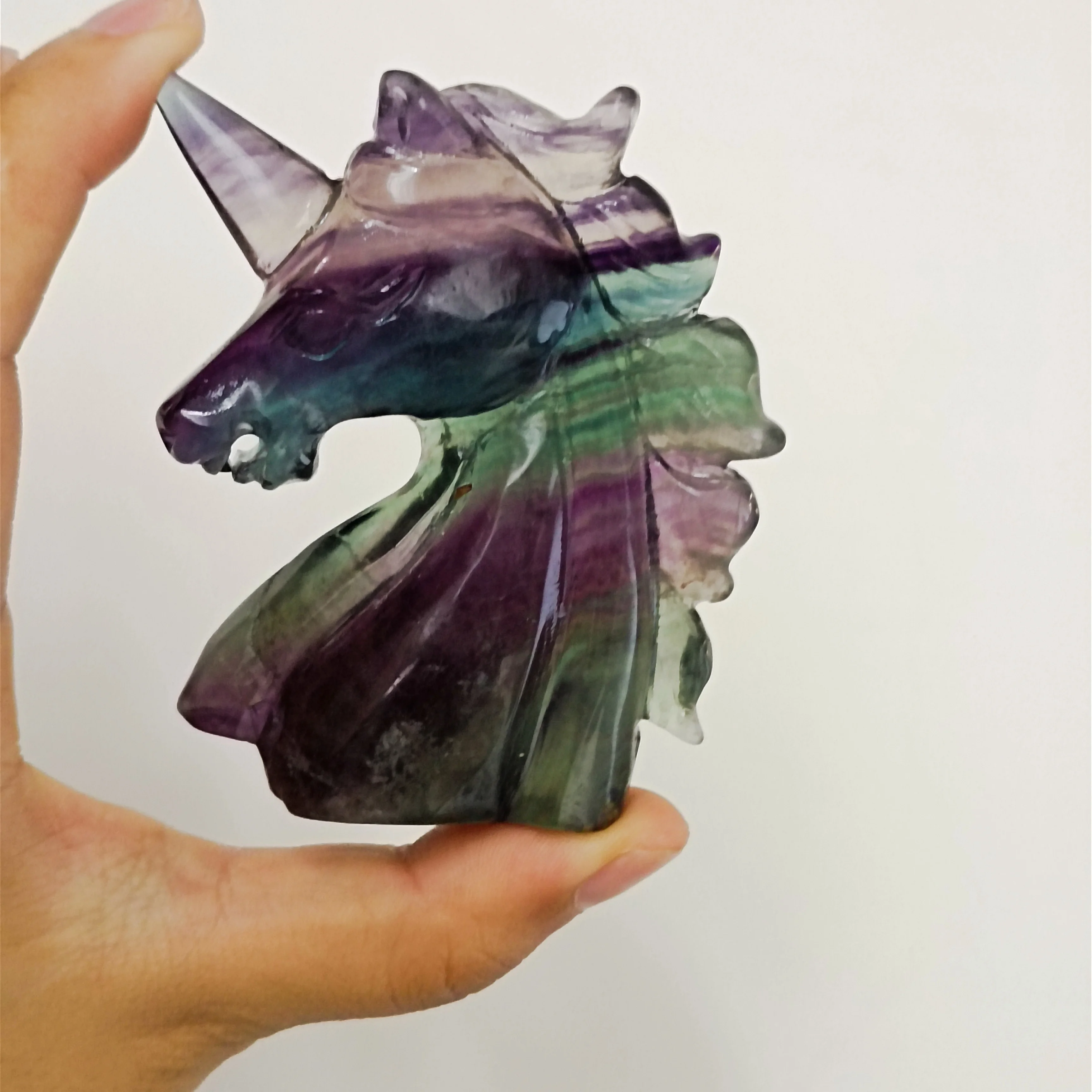 7-8cm 1pc Natural Crystal Color Fluorite Unicorn Carving Polished Quartz Healing Stone Decor Gem Business Gift