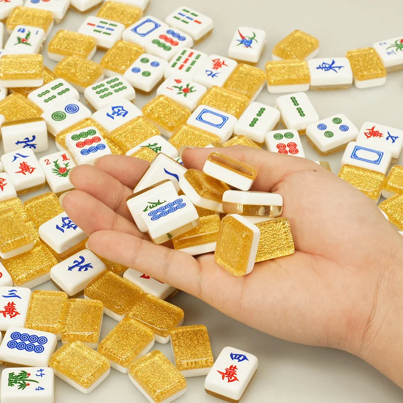 Top-quality Golden Mini Mahjong Portable Acrylic Majiang Set Table Game Mah-jong Travelling Entertainment Casual Gift Board Game