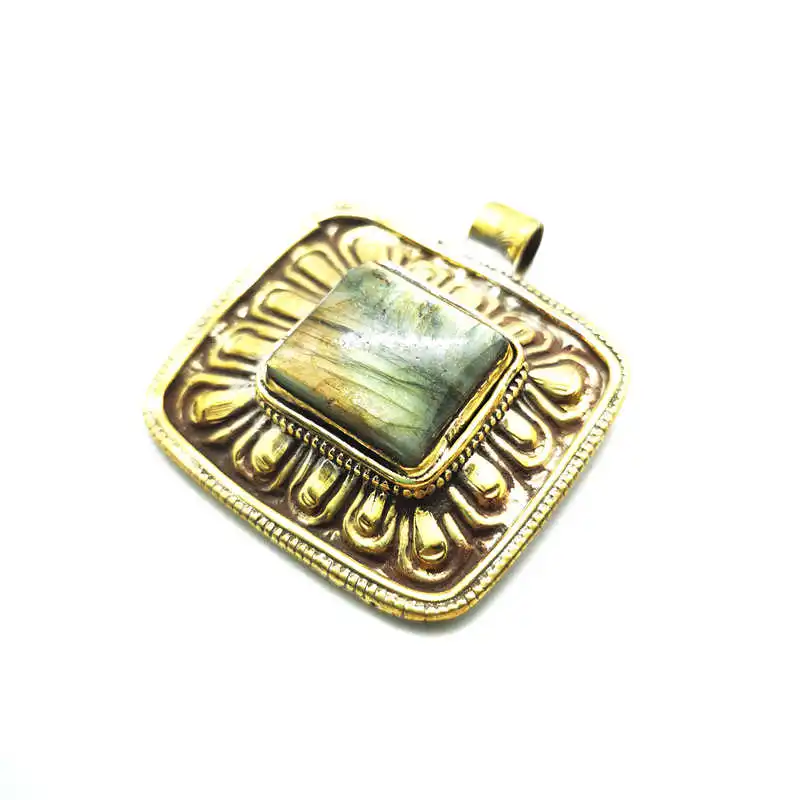 Indian Handmade Vintage Pendants Copper Capped Natural Labradorite Big Pendant TBP723