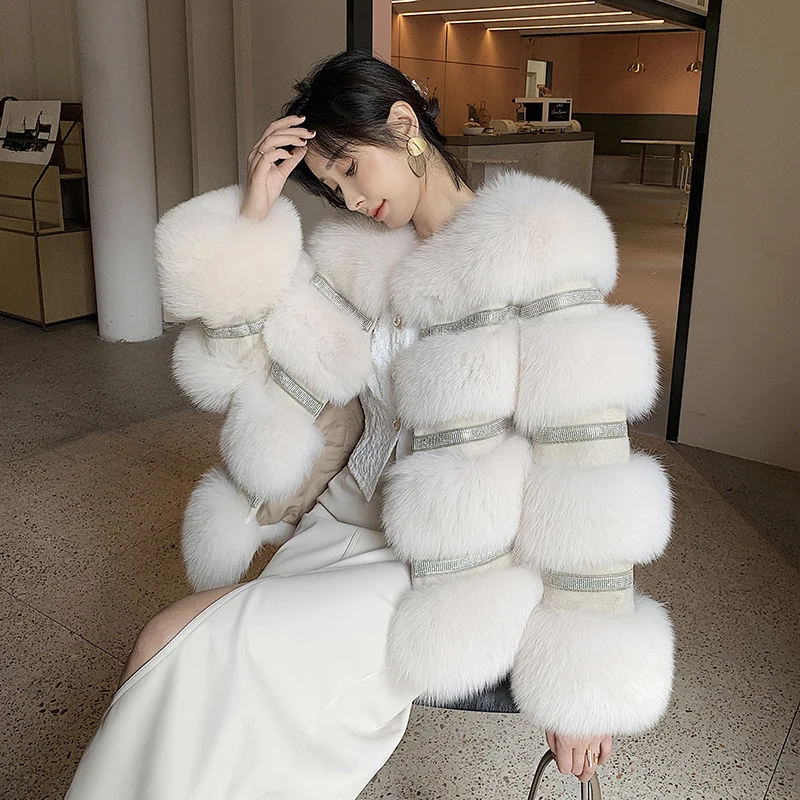 

Winter Women Fashion Girl's Real Big Fox Fur Coat Female Winter Thick Diamond Decoration Full Belt Fox Fur Coat