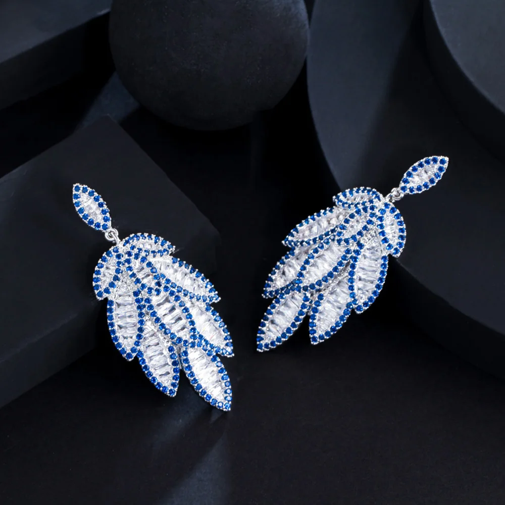 Pera Elegant Blue White CZ Crystal Long  Dangle Leaf Drop Earrings for Women Halloween Party Jewelry Gift Pendientes Mujer E825