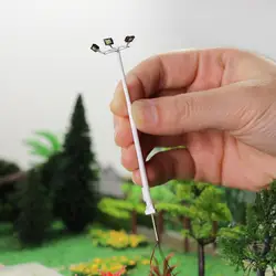 5pcs N Scale Plaza Lamppost 1:160 Playground Street Lights 3-lights Bright White 8cm Post LSL11N