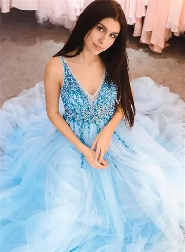 Deep V คอชุดราตรียาว2022 A-Line Sequins ลูกปัด Tulle Backless ชั้นความยาวชุดราตรี Gowns คุณภาพสูง