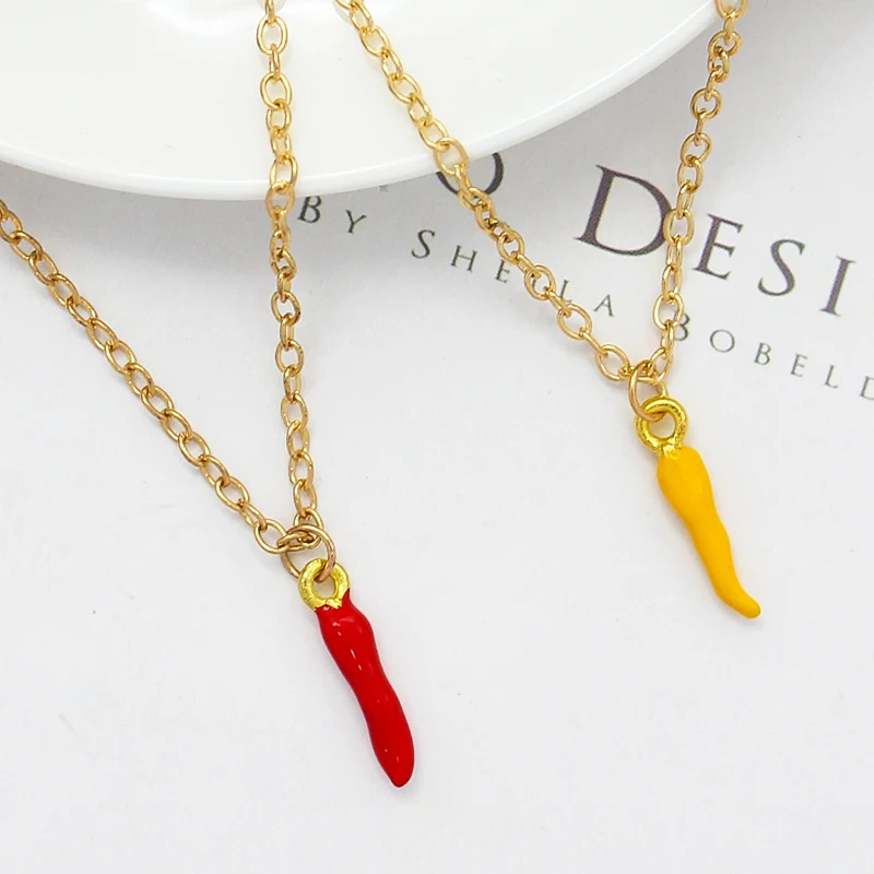 Red Green Yellow Chilli Pepper Necklace Metal Cayenne Pepper Paprika Vegetables fruit Pendant Necklaces Charm For women jewelry