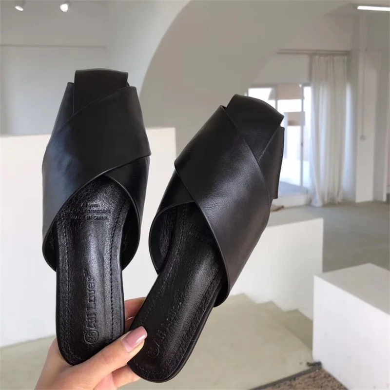 

Women's Baotou Flat Heel Shallow Mouth Sandals Spring And Summer 2021 New Simple Style Fashionable And Comfortable Single Shoes