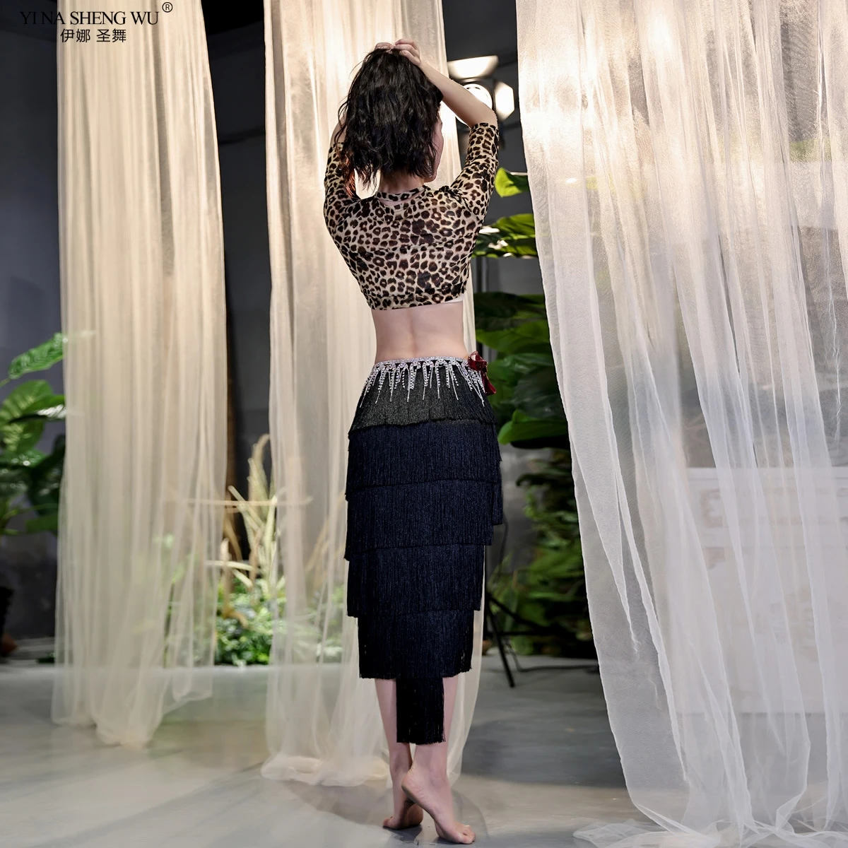 Leopardo superior feminino bellydance latina prática trajes sexy lantejoulas borla saia oriental trajes de dança profissional vestido bellydance