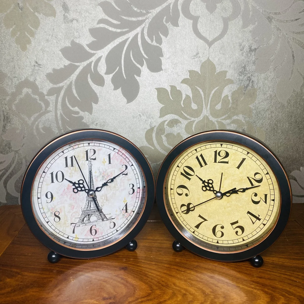 

Nostalgic silent alarm clock/living room decorative clock ornaments/retro