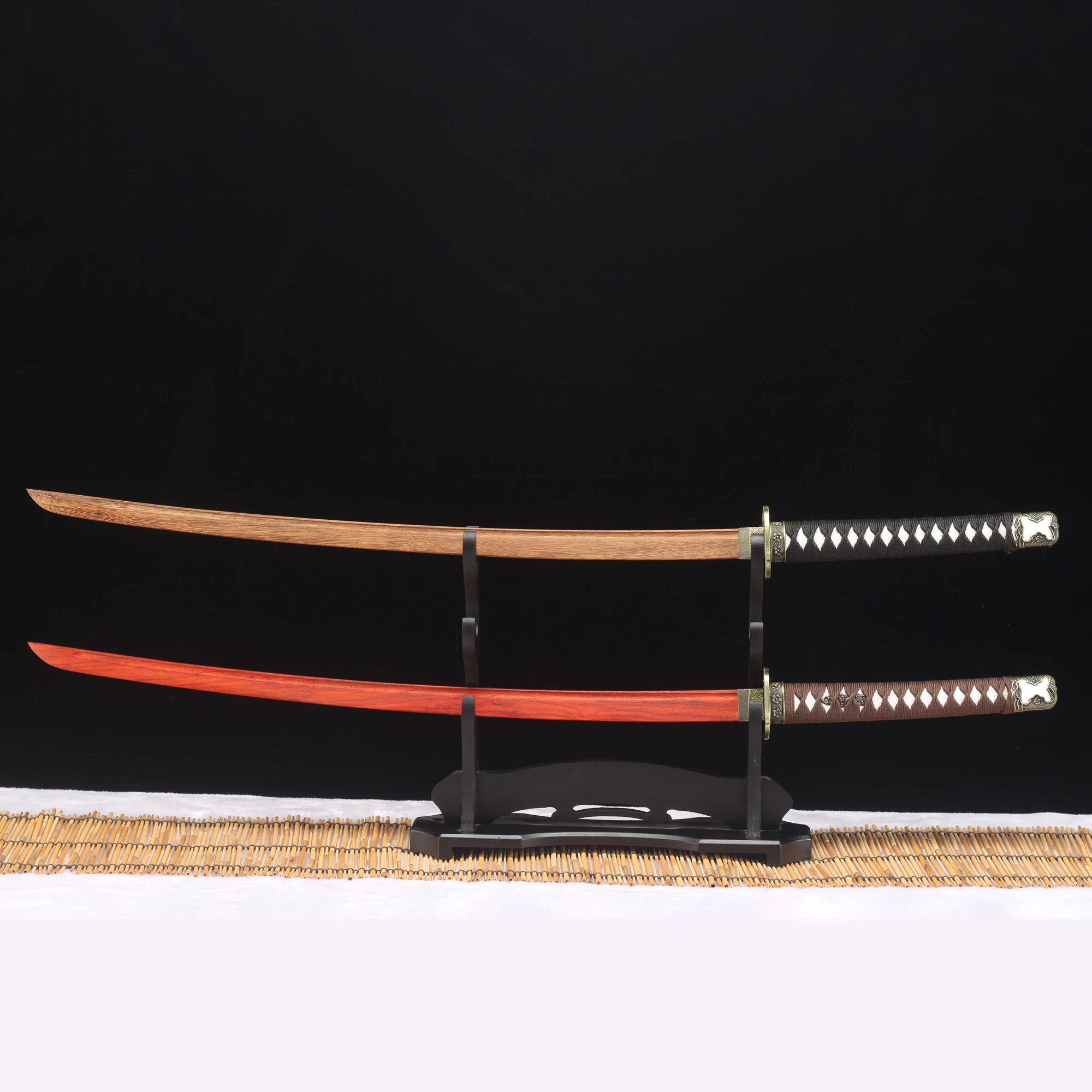 Japonia Katana Iaido wysokiej jakości 103cm drewna miecz Bushido szkolenia Cassia Siamea Cosplay dekoracje ścienne