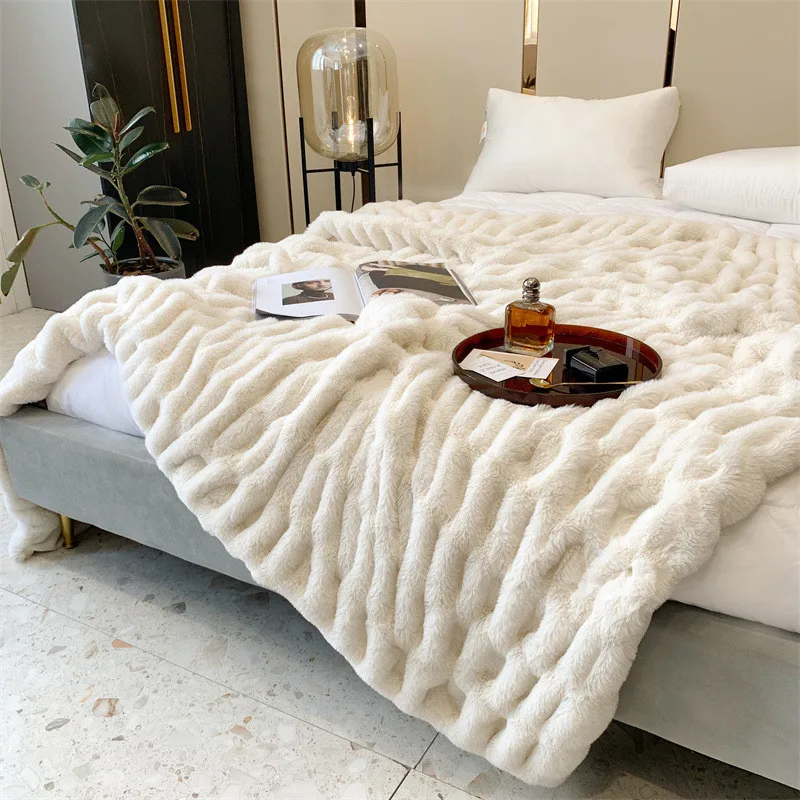 

2021 New Winter Warm Blanket Fashion Solid Soft Throw Blankets For Bed Faux Fur Bedspread Quilt Cover Mat For Sofa Car Thick Mat