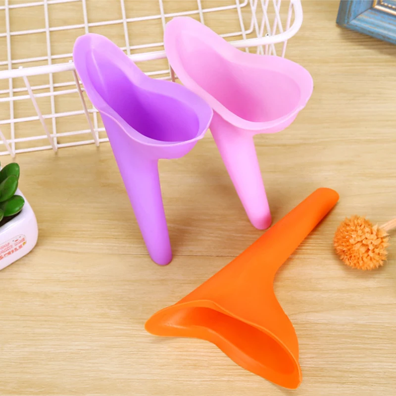 Woman Urinal Outdoor Travel Design Women Camping Portable Female Urinal Soft Silicone Urination Ladies Device Stand Up & Pee