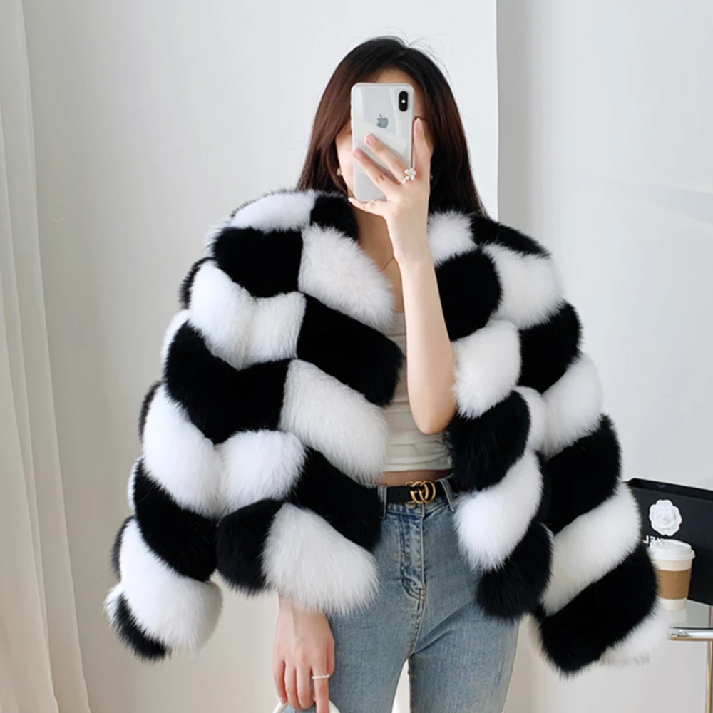 Women Fluffy Fur Coat Real Fox Fur Black White Lattice Genuine Fur Woman's Short Winter Fashion Natural Fur Female Jacket 2024