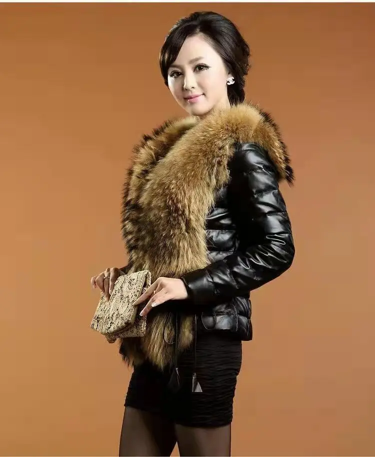 Chaqueta acolchada de algodón para mujer, Chaqueta de manga larga con cuello de piel de mapache de imitación, otoño e invierno, 2023