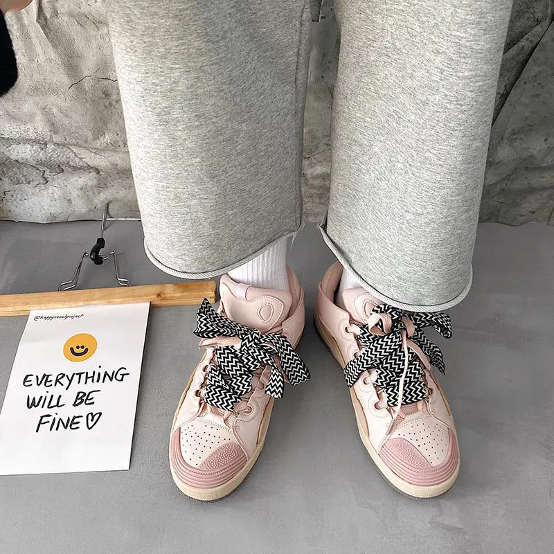 New Fashion Pink Sneakers For Women Comfortable Platform Women\'s Designer Sneakers Color Lace-up Cute Casual Board Shoes Women