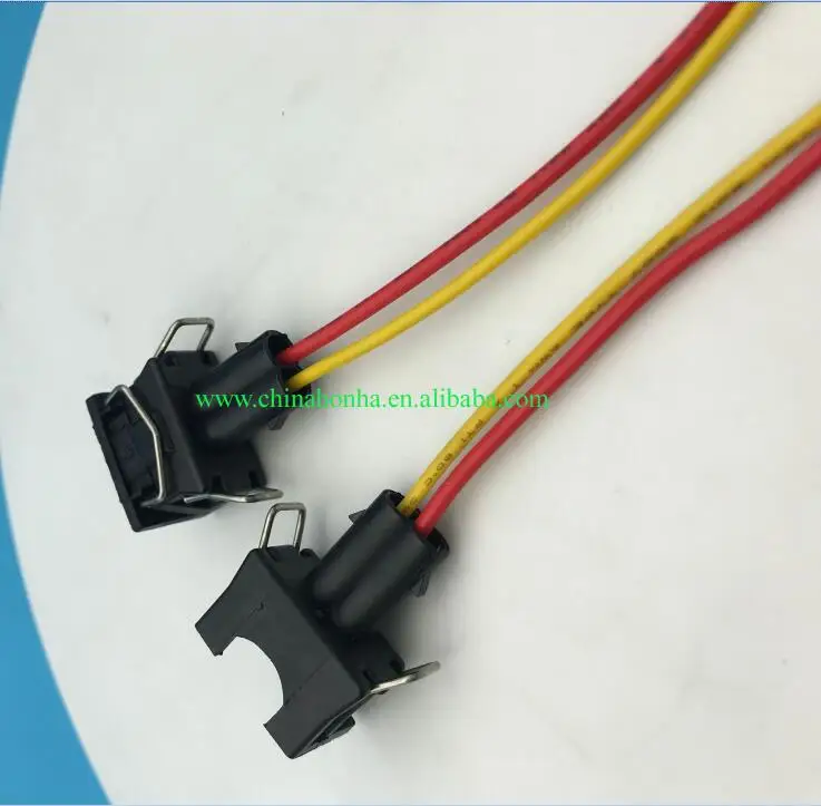 

Free shipping 5/10/20/50pcs 3.5mm kit connector wire harness,nozzle connector plug wire harness 037 906 240 037906240