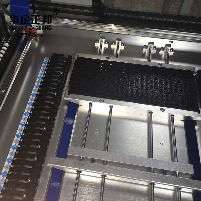 Macchina Smd Desktop completamente automatica Pick And Place macchina Pick And Place Smt ad alta velocità Mini Pcb Assembly Machine per Pcb LED