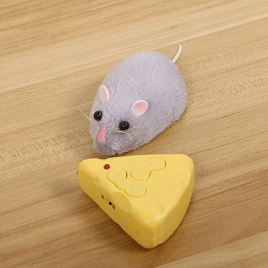 Mouse Toys Wireless RC Mice Cat Toys Electronic Remote Control Rat High Speed Rotation Joke Toys for Cat Dog Mini Mouse