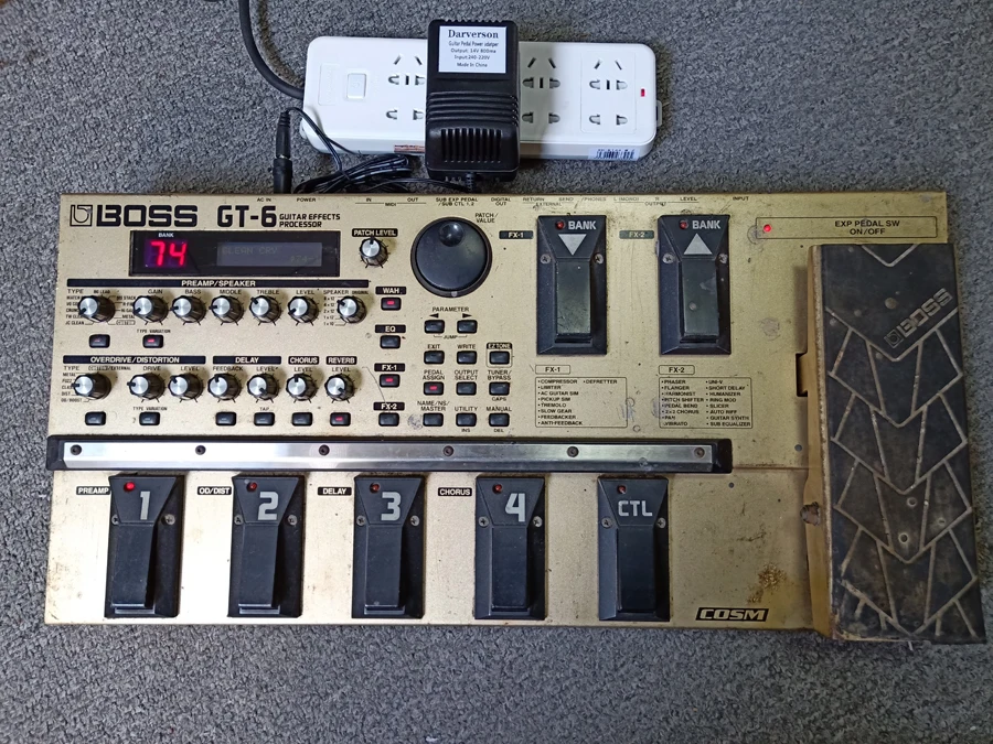 gt 1 pedal BOSS GT-1 Guitar Effects Processor  Pedalalamomusiccenter.myshopify.comBossGuitar Pedals & Effects — Alamo  Music Center main image 0