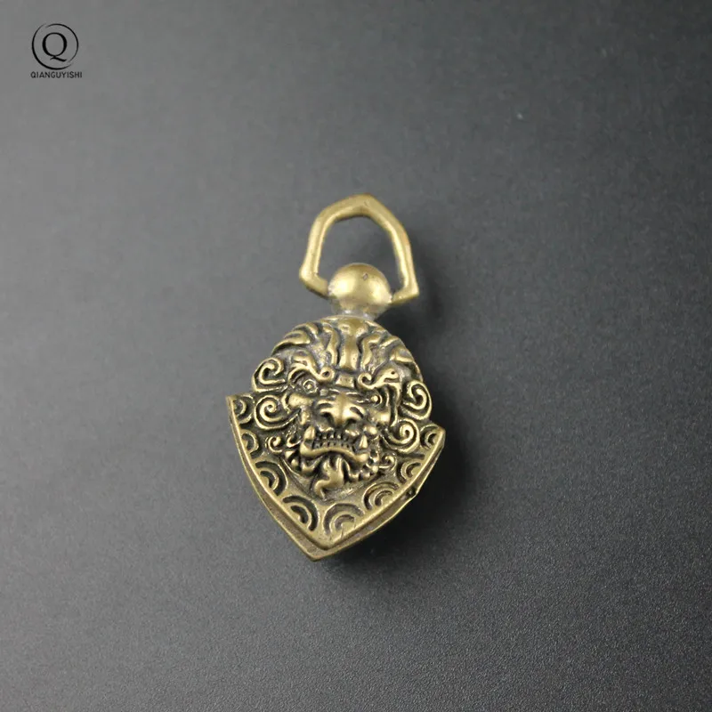 Chinese Style Exorcism Bell Pendants Brass Lion Face Men Car Keychains Charm Women Bag Hanging Jewelry Christmas Tree Decoration