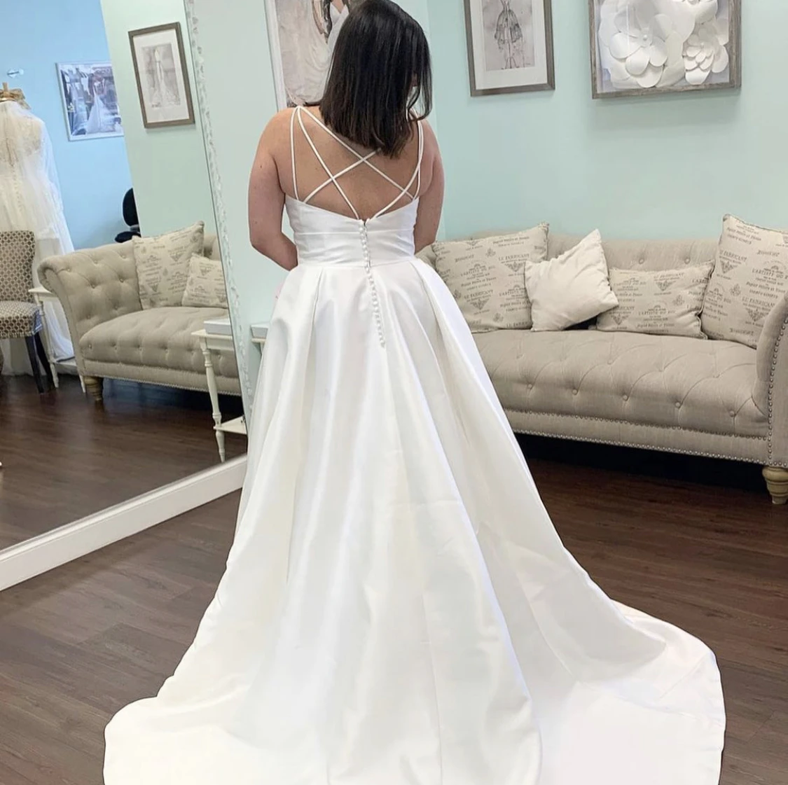 Vestidos De Novia Línea A con cuello en V tirantes finos Apliques De encaje lentejuelas sin espalda vestido De Novia De satén Vestidos De Novia personalizados