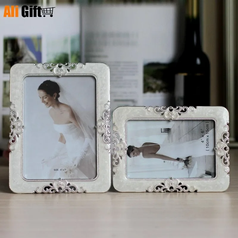 Hot Selling Newest 6 Inch 7 Inch Metal Wedding Photo Set Stage Photo Studio Decoration Birthday Gift Pendulum Photo Frame