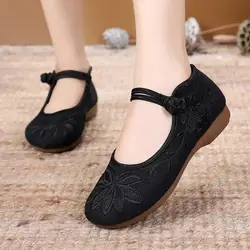 Cresfimix women fashion chinese traditional embroidery flat shoes lady comfortable slip on dance shoes female cool shoes a2037