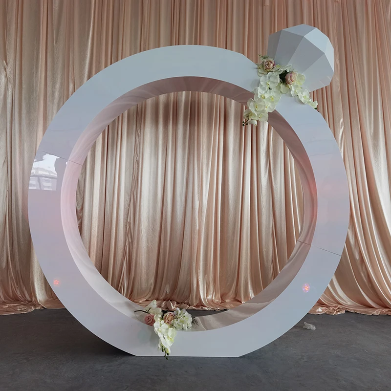 

2024 New Product White Color Round Ring Shape Backdrop Decoration for Wedding Backdrop