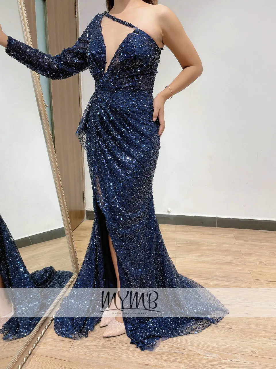 Robe de soirée pour femmes, tenue de soirée, asymétrique épaule dénudée, manches longues, bleu marine, styliste, Haute Couture, Exclusive, mariage, 2022, MY61102