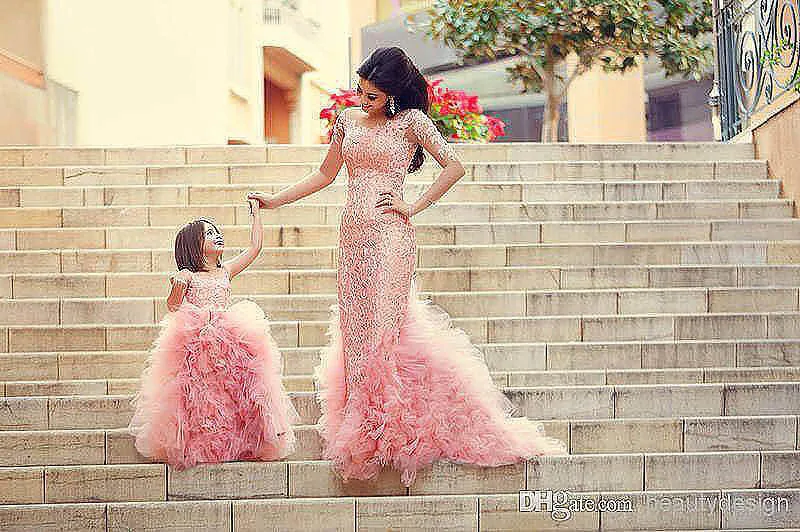 Cute Baby Scoop Lace Ruffle Children Weddings Girls Party Dress Custom Girls Frock Designs Free Ship 2019 flower girl dresses