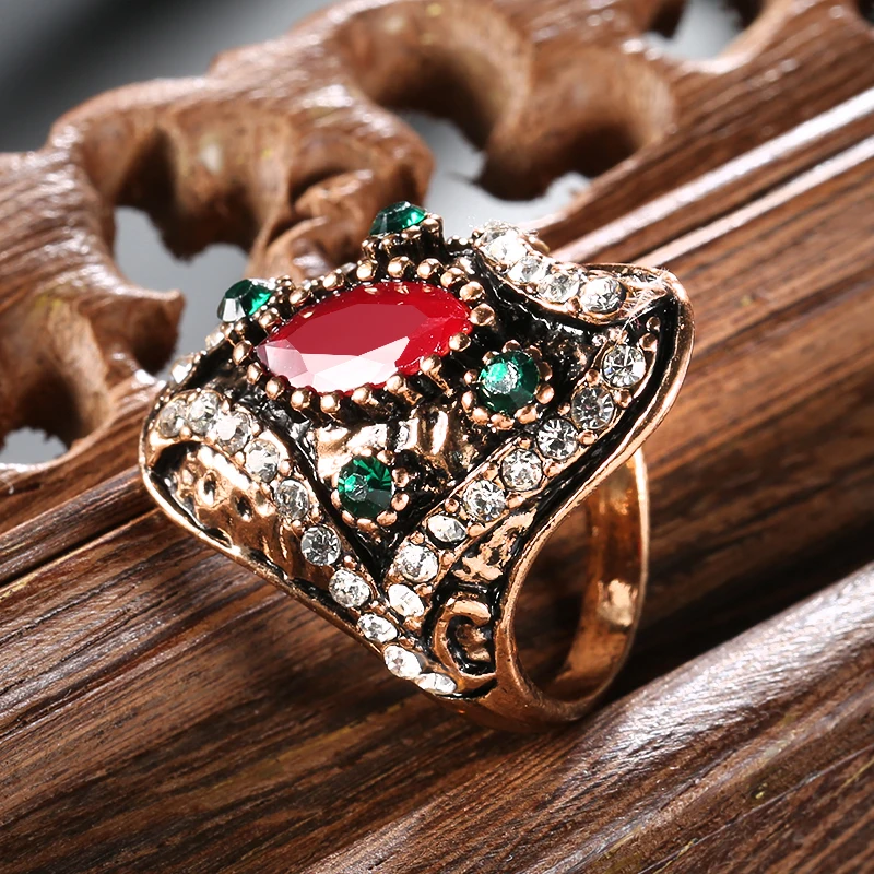 Kinel Vintage Red Stone Ring Fashion Antique Gold Color Boho Crystal Rings For Women Wedding Jewelry Bijoux 2020 New