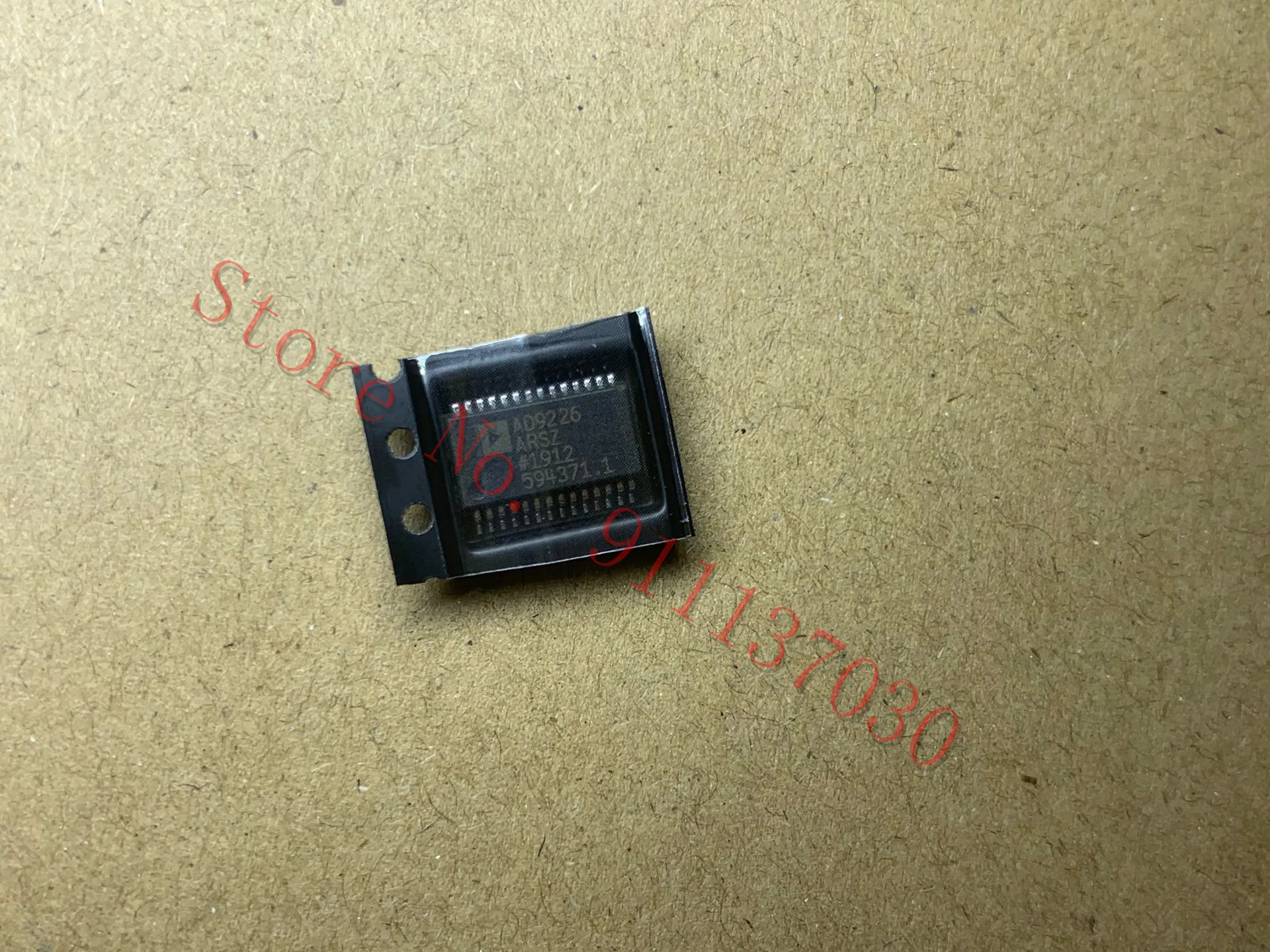 

1pcs AD9226 AD9226ARS AD9226ARSZ SSOP28