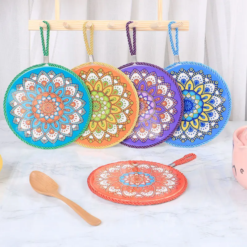 New wash-free insulation mat Amazon Mandala pattern decorative cutlery Round ceramic cup cushion with sling