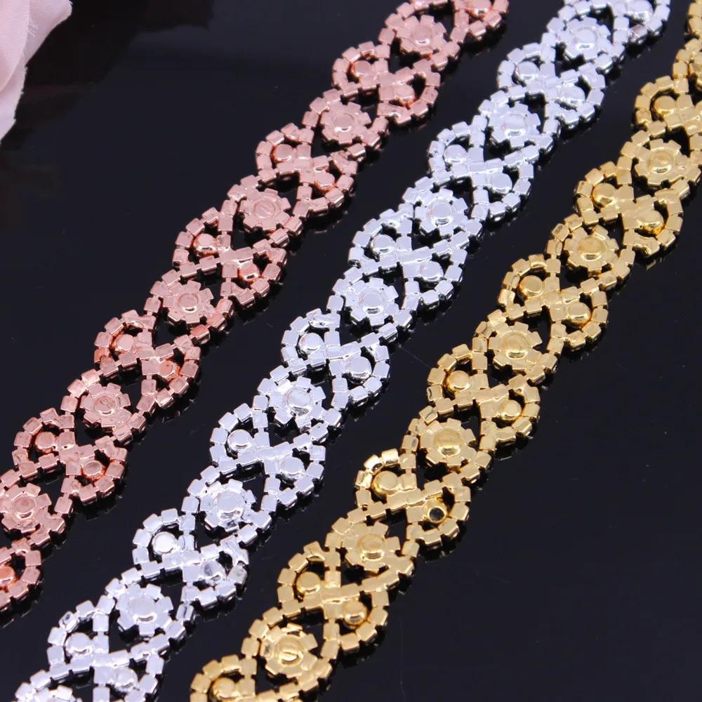 Embellecedor de diamantes de imitación para coser en prendas de vestir, cinturón de vestido de novia de cristal plateado, adorno de cadena nupcial