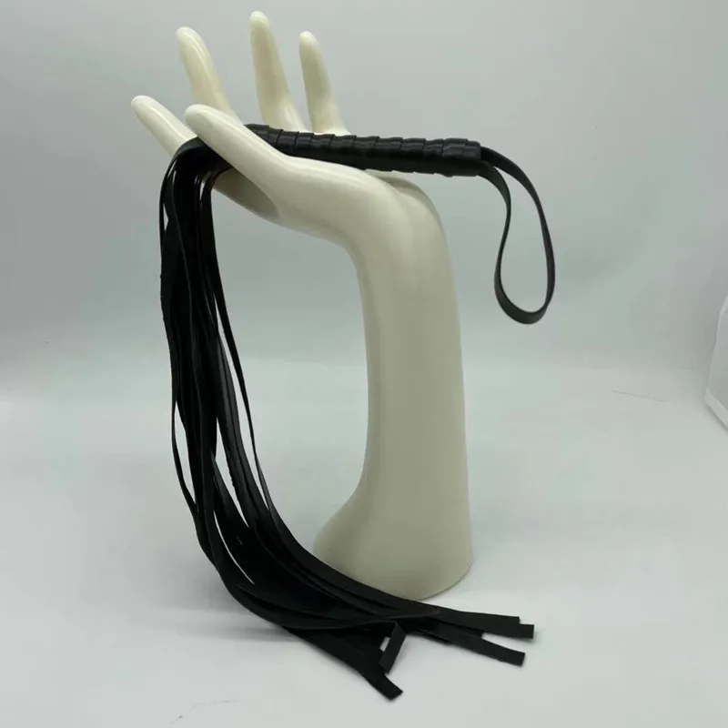 Exotic Flirting Toys of Scattered Tassel Small Leather Whips for Fetish Spanking BDSM Bondage Flogger Riding Crop Adult Games