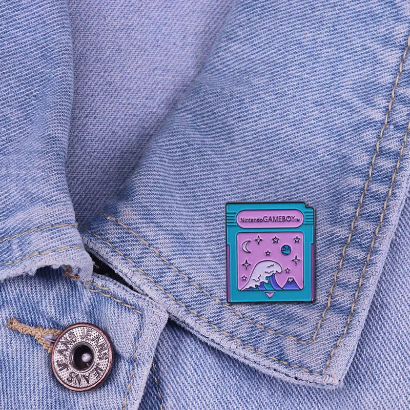 New design Gameboy enamel pins for boyfriend