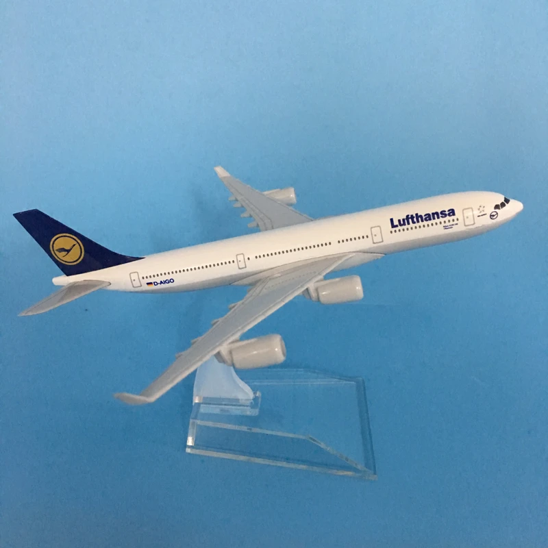 JASON TUTU 16cm Lufthansa Airbus A340 Plane Model Airplane Model Airbus Aircraft Model 1:400 Diecast Metal Airplanes Plane Toy