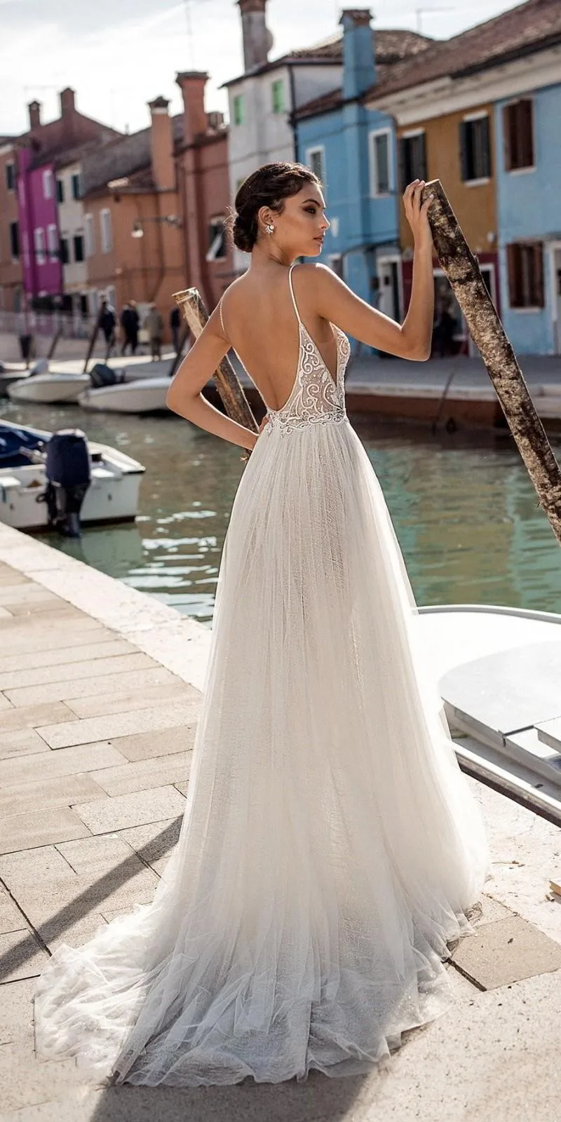 

Beach A-Line Wedding Dress Spaghetti Lace Thigh High Slit Front Floor Length Halter Bridal Gown