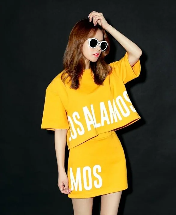 Two Piece Set Women 2021 Summer Korean Style Streetwear Casual Letter Print Tops T-Shirt Ensemble Mini Skirt Suits Yellow