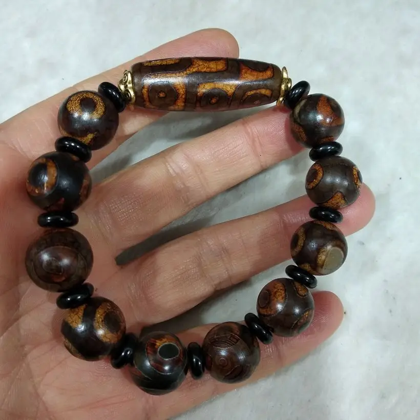 

Nature Tibet Dzi Bead Amulet 9 Eyes Vein With 3 Eyes Beads Bangle Magic Bracelet Bless Churinga