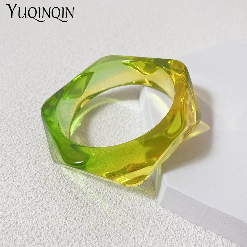 Multicolor Resin Acrylic Fashion Bangles for Women Boho Jewelry Geometric Trendy Femme Hand Bangle Bracelets with Designer Charm
