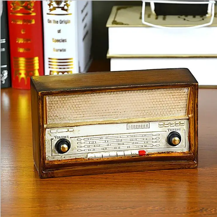 New!Vintage Style Radio Model Antique looking Resin radio mold Resin Artcraft Coffee Bar decor