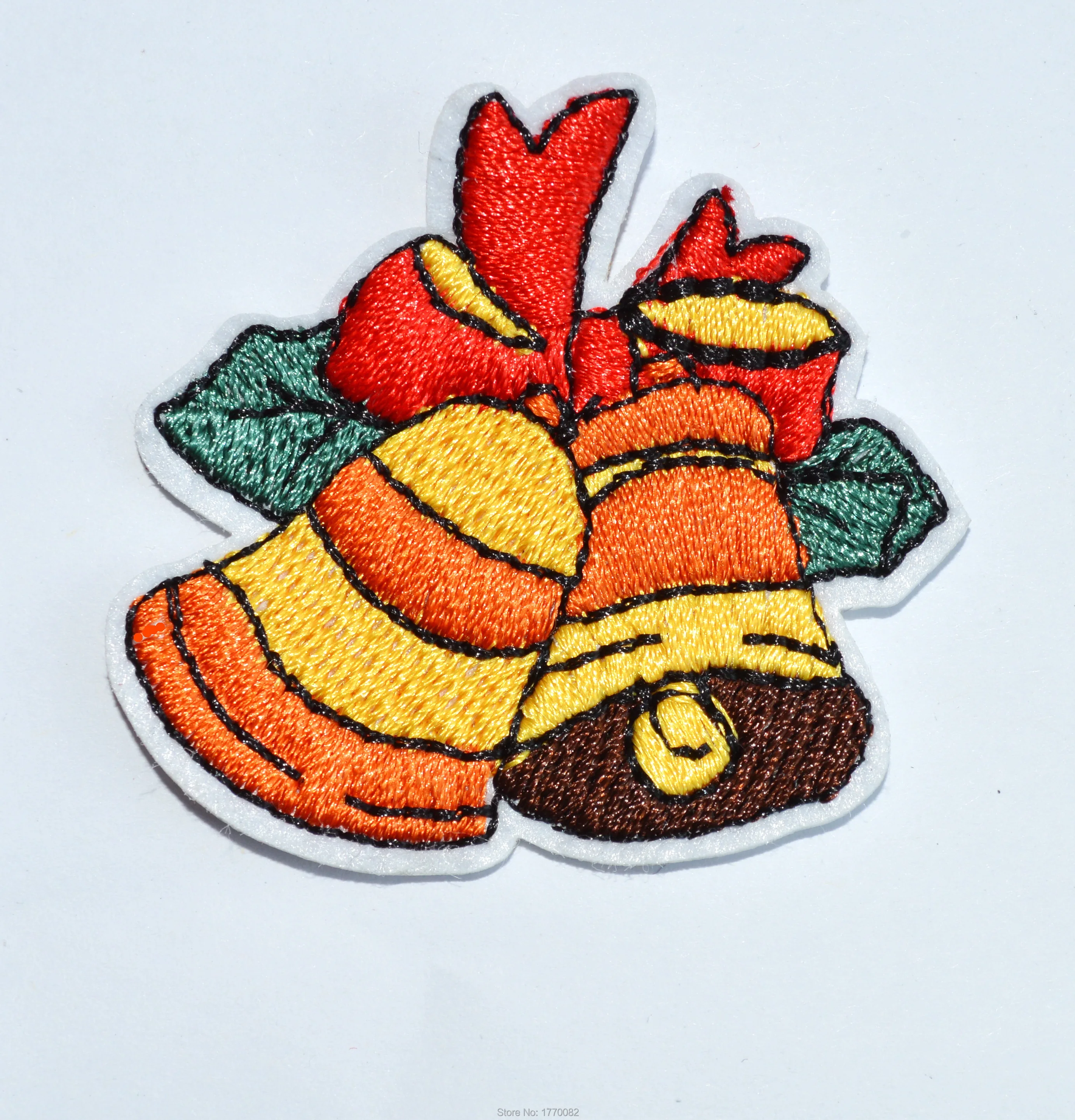 Hot! Jungle Bell Christmas Gift iron on patch embroidered logo badge emblem (≈  5*4.7 cm)