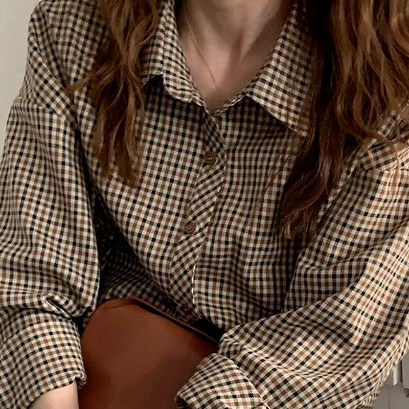 Shirt Women Brown Plaid Vintage Simple Elegant Female Long Sleeve Preppy Style Tops All-match Turn-down Collar Wooden-Buttons