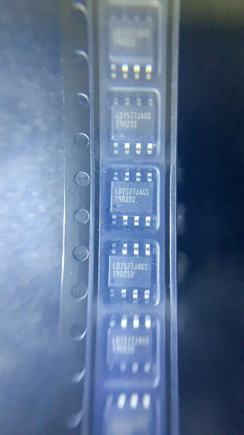 10pcs/lot  LD7577  LD7577JAGS    SOP8  100%  NEW  Original   free shipping