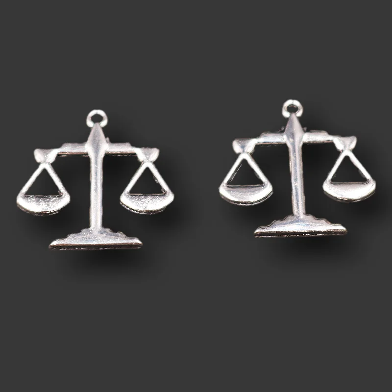 8pcs Silver Plated Balance Scale Pendant Retro Necklace Earrings Metal Accessories DIY Charm Jewelry Crafts Making 31*30mm M548